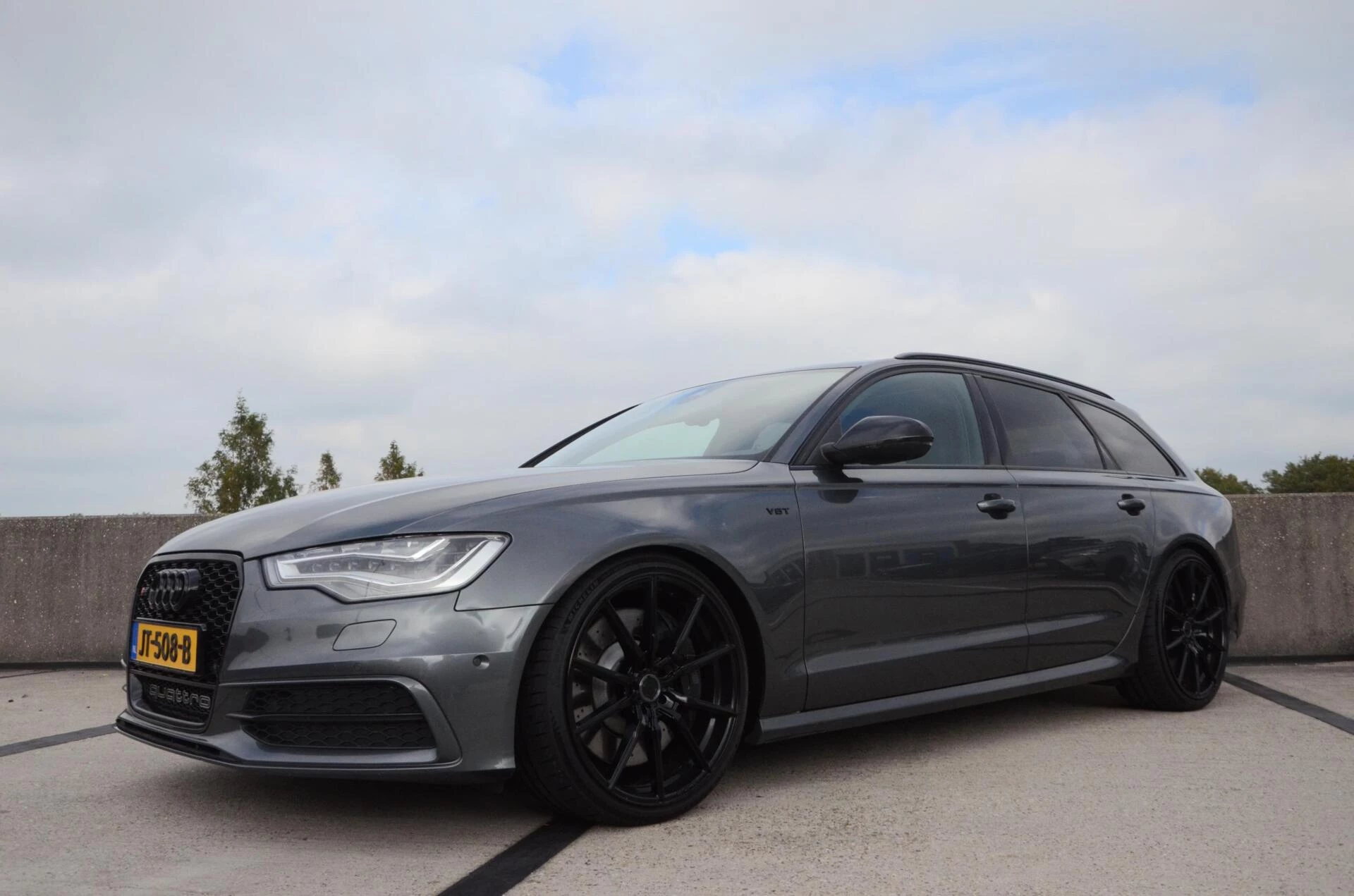 Hoofdafbeelding Audi S6