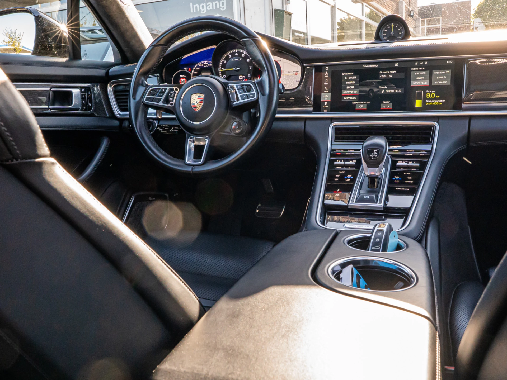 Hoofdafbeelding Porsche Panamera