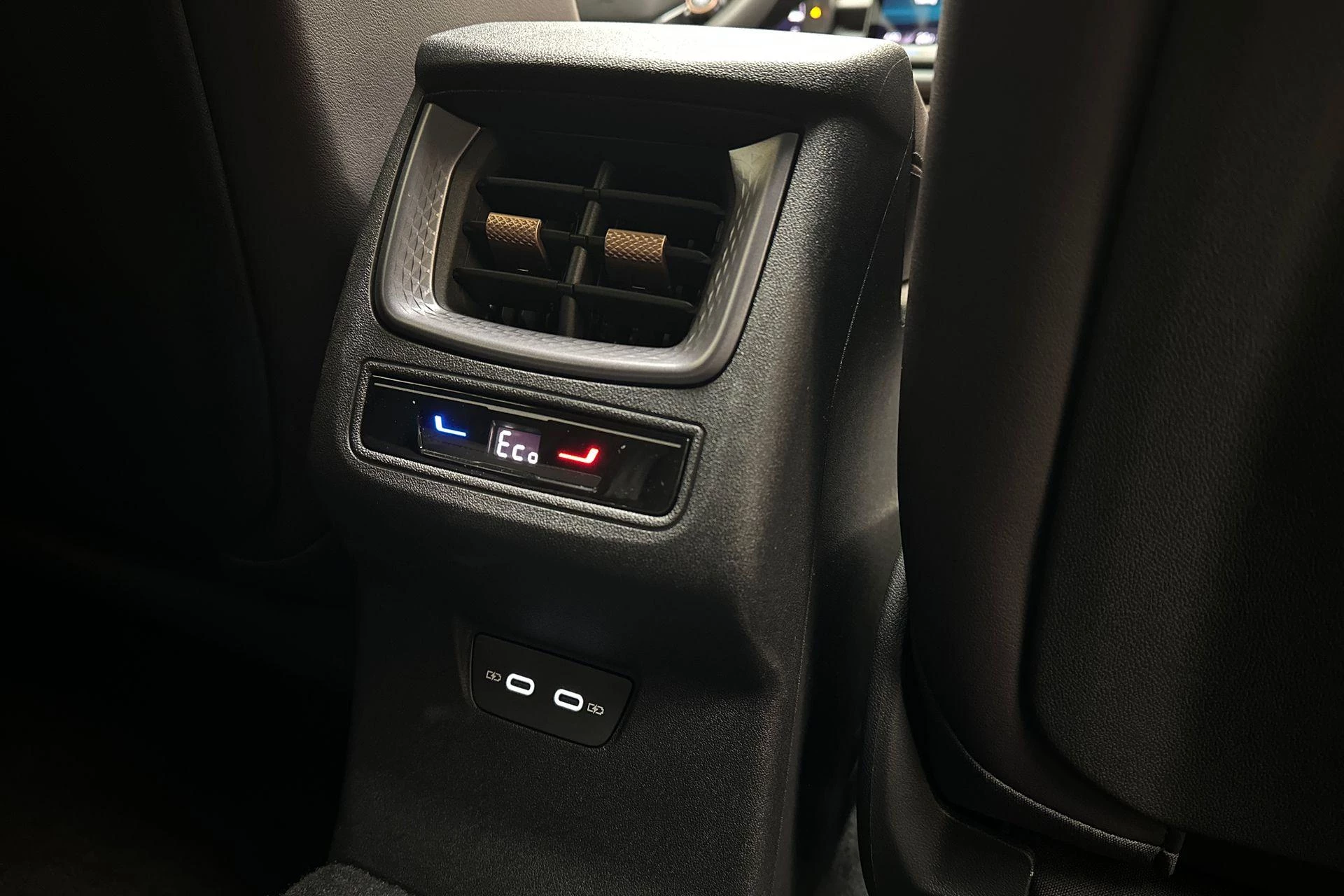 Hoofdafbeelding CUPRA Terramar