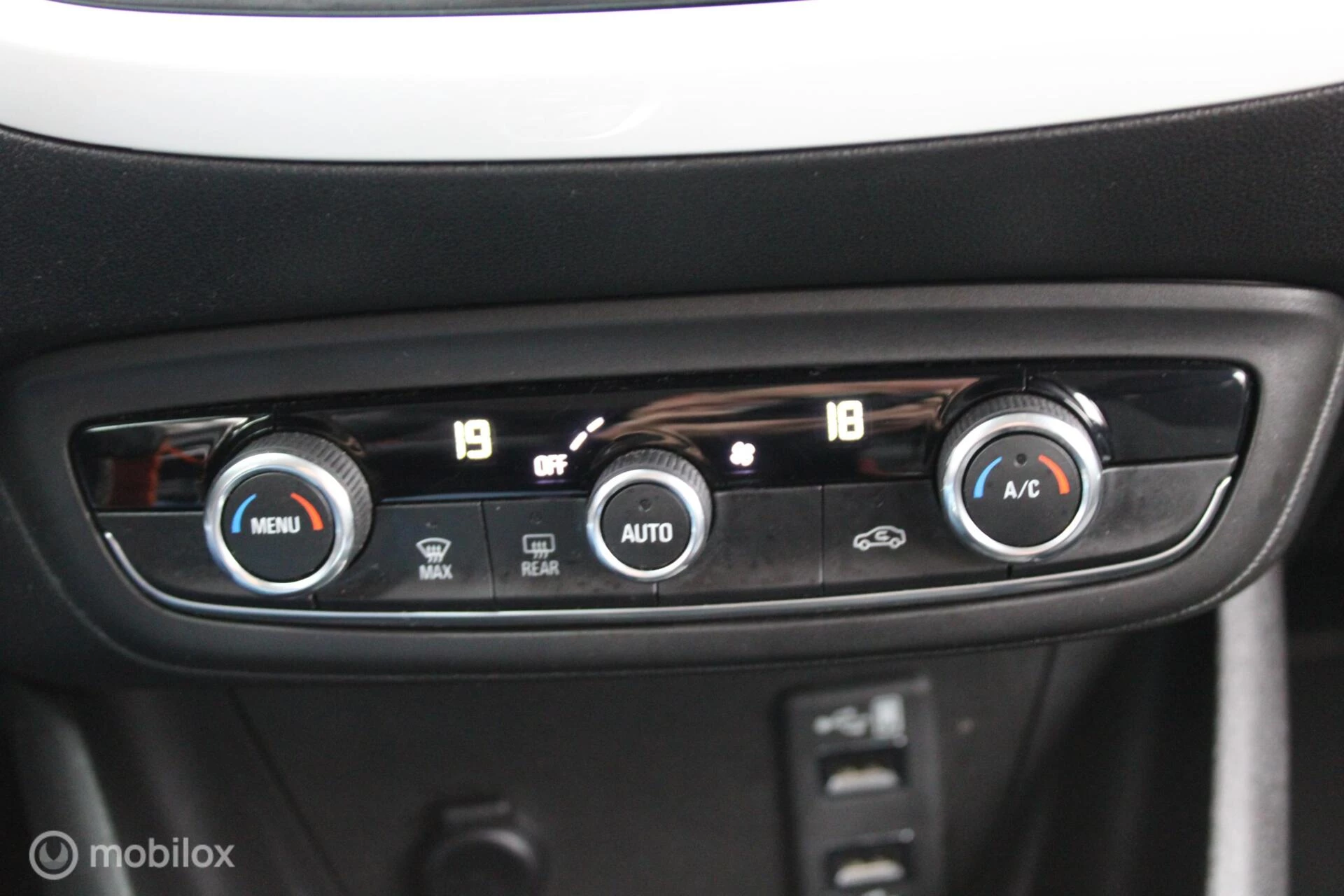 Hoofdafbeelding Opel Crossland X