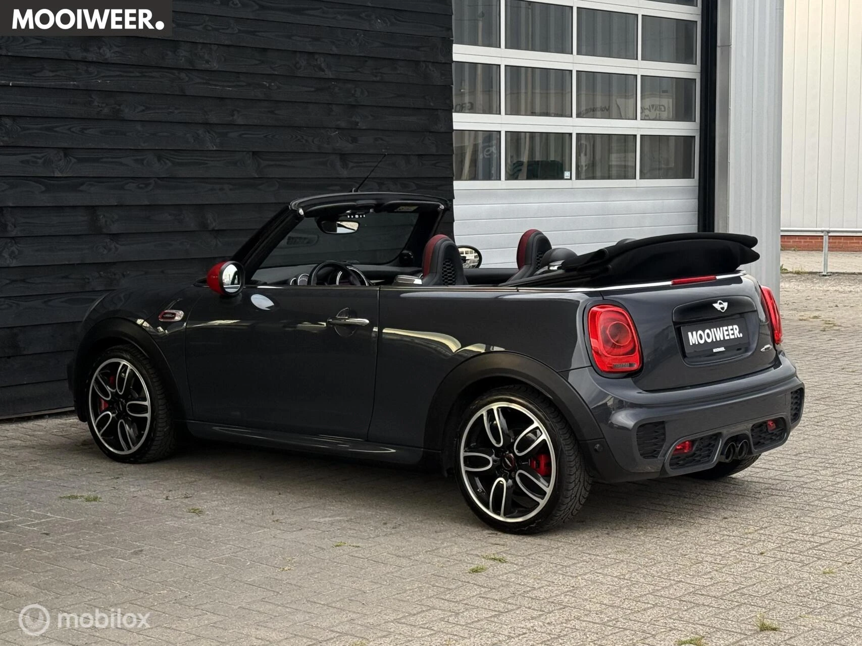 MINI Cooper Cabrio