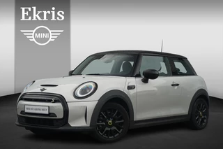 Hoofdafbeelding MINI Electric MINI 3-deurs Electric | Navigatiesysteem | Climate Control | Parkeersensoren | Sportstoelen | Regen- en Lichtsensor | NEXT