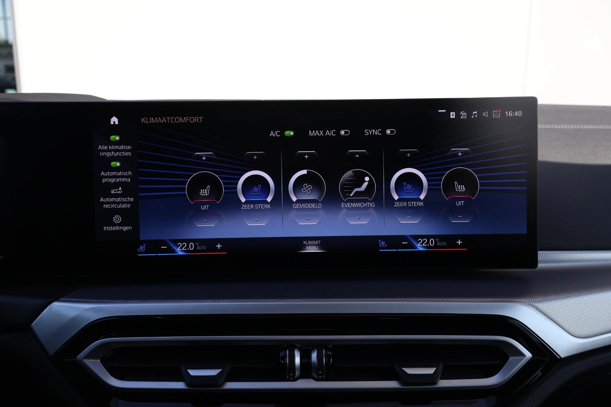 Hoofdafbeelding BMW i4