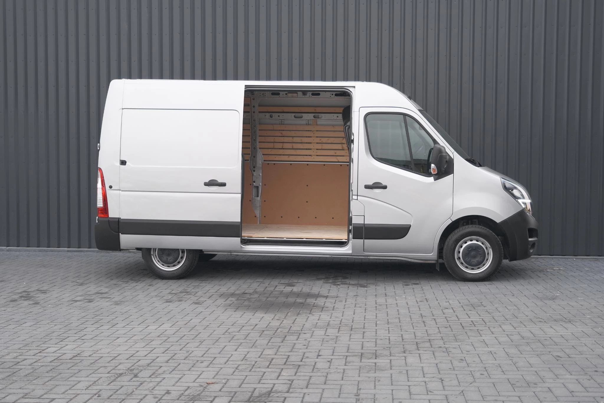 Hoofdafbeelding Opel Movano