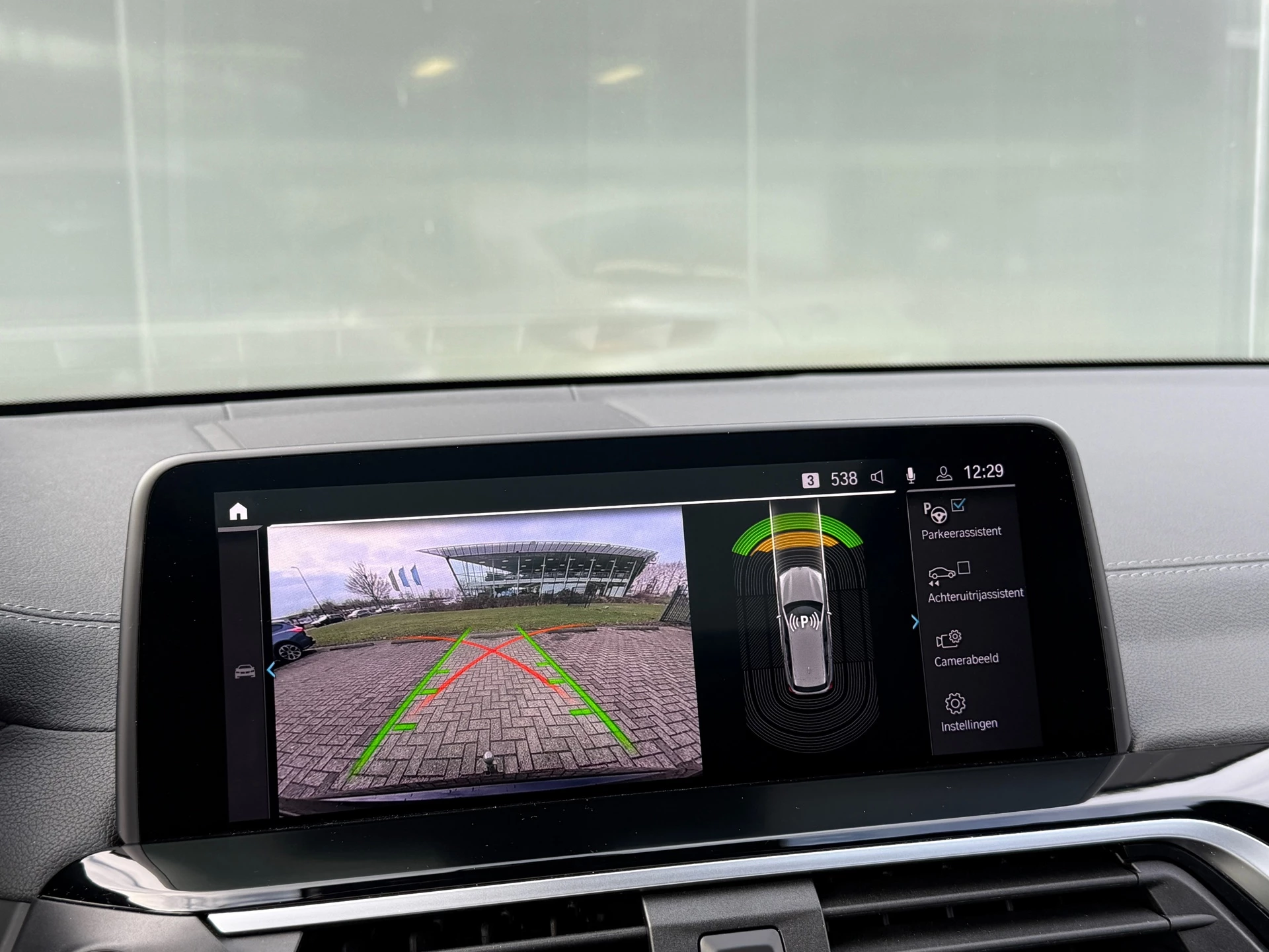 Hoofdafbeelding BMW iX3