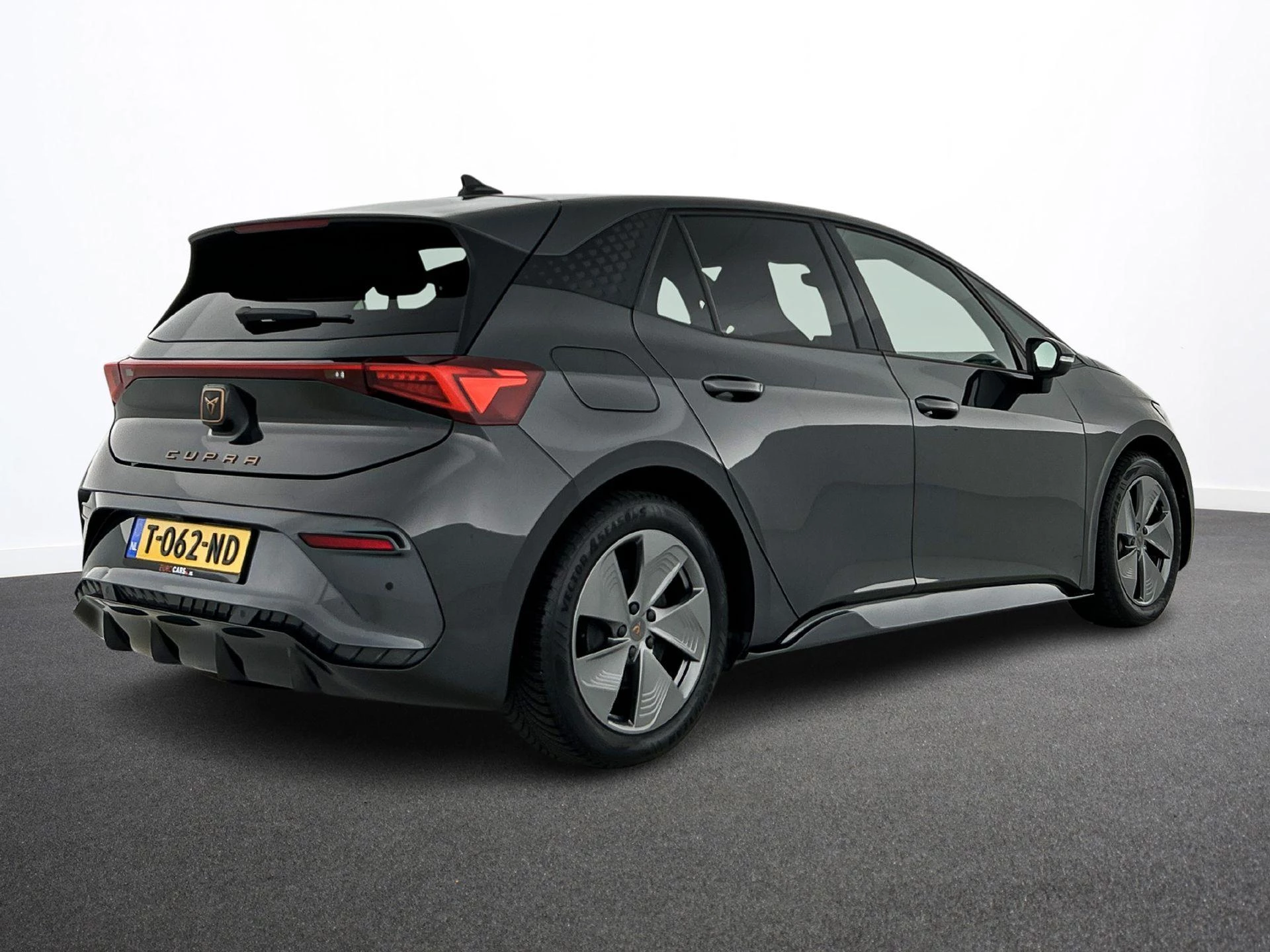 Hoofdafbeelding CUPRA Born
