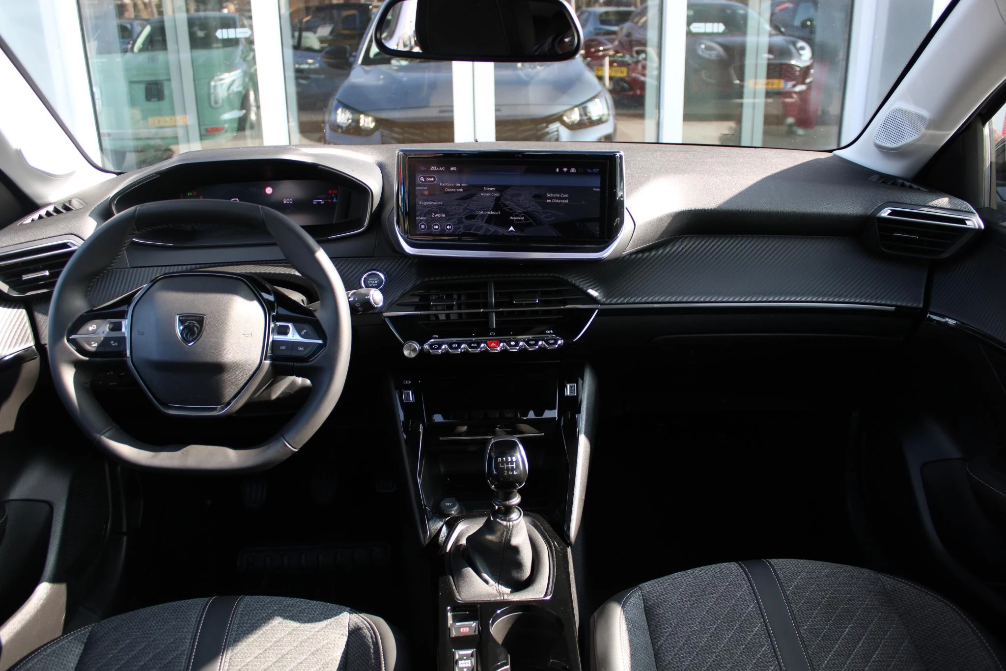 Hoofdafbeelding Peugeot 208
