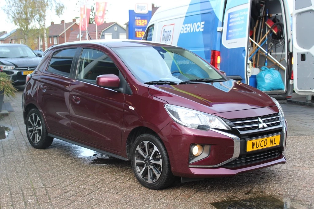 Hoofdafbeelding Mitsubishi Space Star