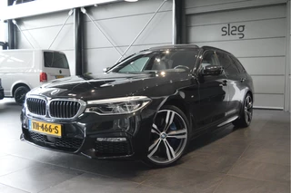 BMW 5 Serie Touring 540i xDrive M-Sport head up pano leer camera 20 inch !!