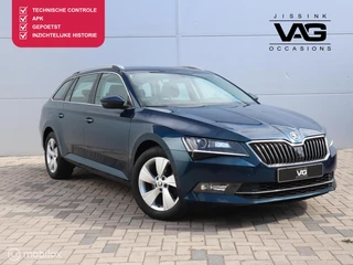 Skoda Superb Combi 1.4TSi Style Automaat Navi Clima 17" Parkeersensoren