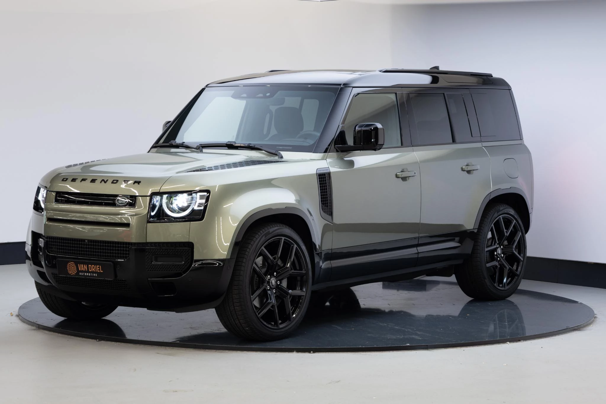 Hoofdafbeelding Land Rover Defender