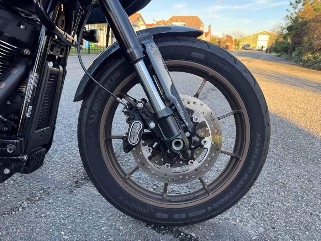 Hoofdafbeelding Harley-Davidson Low Rider