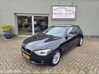 BMW 1-serie  F20 114i Business+ Leder/Led/Navi/Nwe Ketting