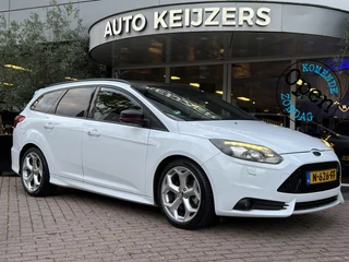 Ford Focus Wagon 2.0 EcoBoost ST-2 Recaro Stoelverw. Cruise Clima Keyless 18''LM 250 PK!