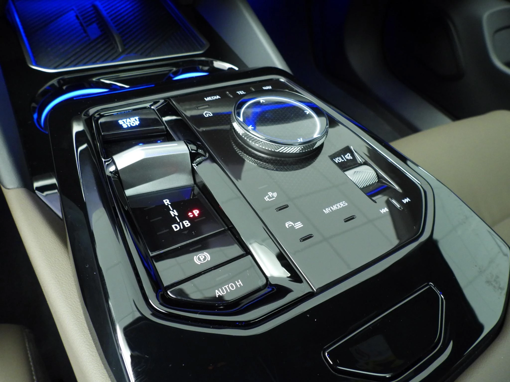 Hoofdafbeelding BMW i5