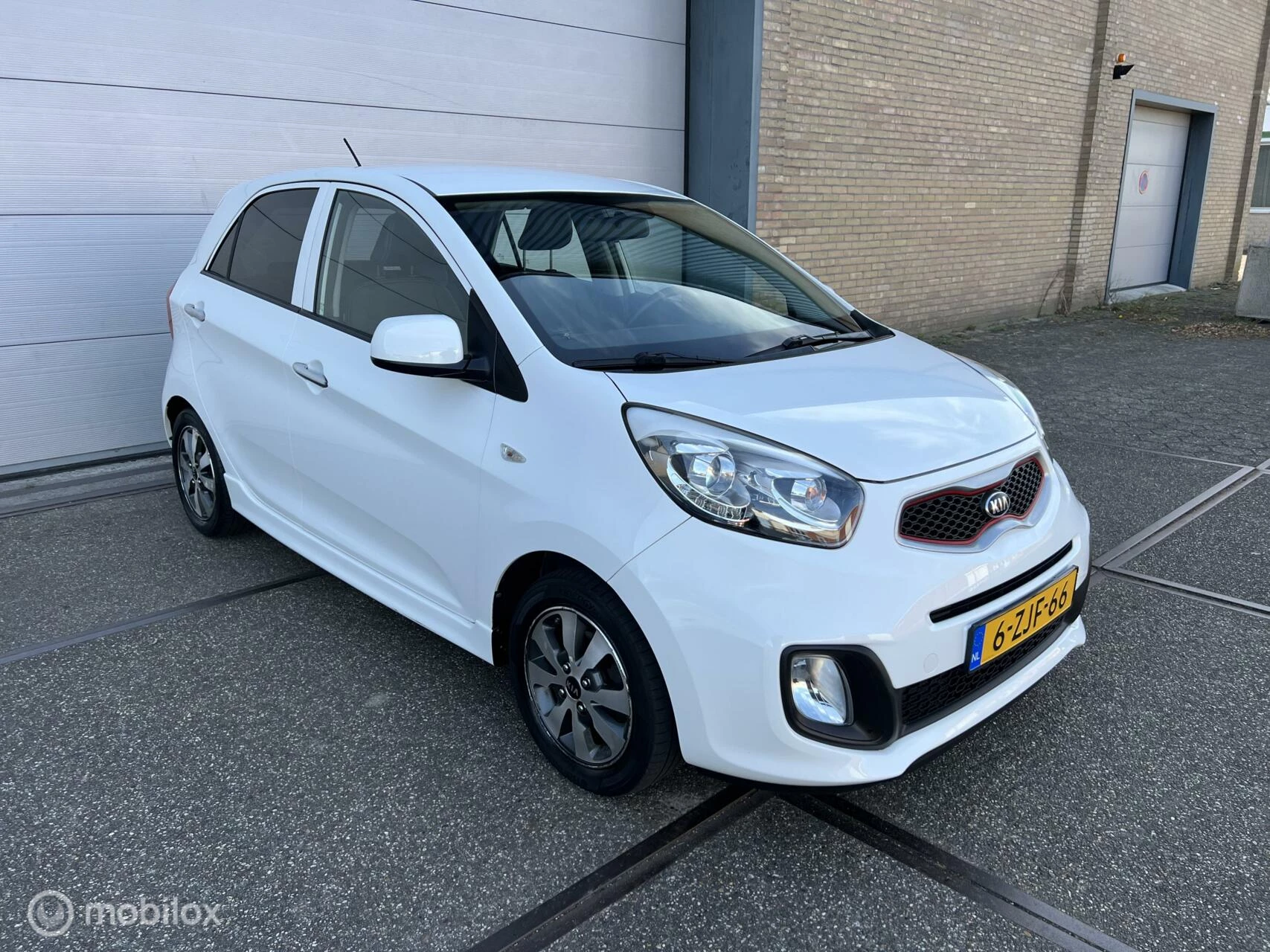 Hoofdafbeelding Kia Picanto