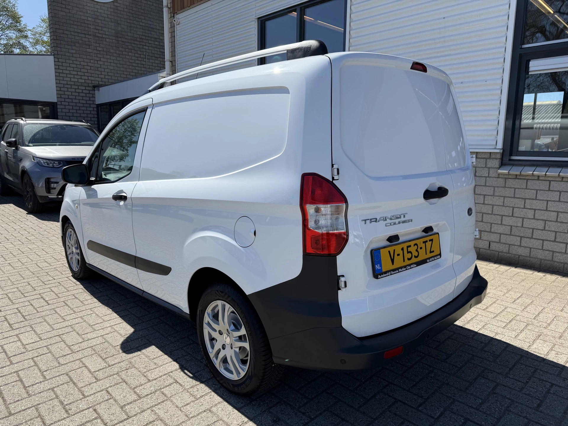 Hoofdafbeelding Ford Transit Courier