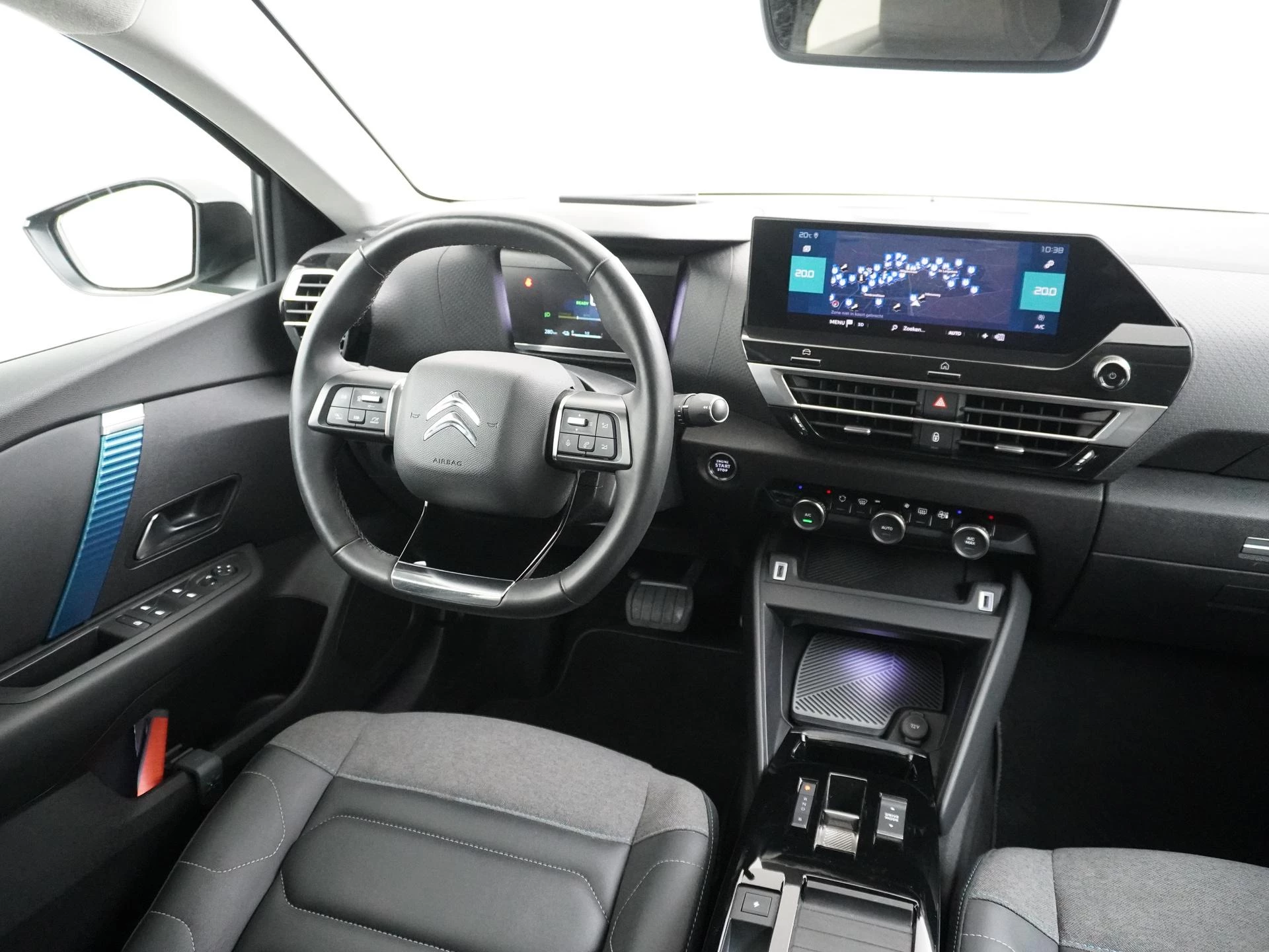 Hoofdafbeelding Citroën ë-C4