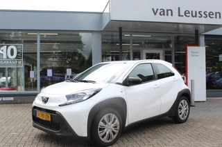 Toyota Aygo X 1.0 VVT-I MT PLAY APPLE/ANDROID AD-CRUISE DAB AIRCO LED DAGRIJVERLICHTING