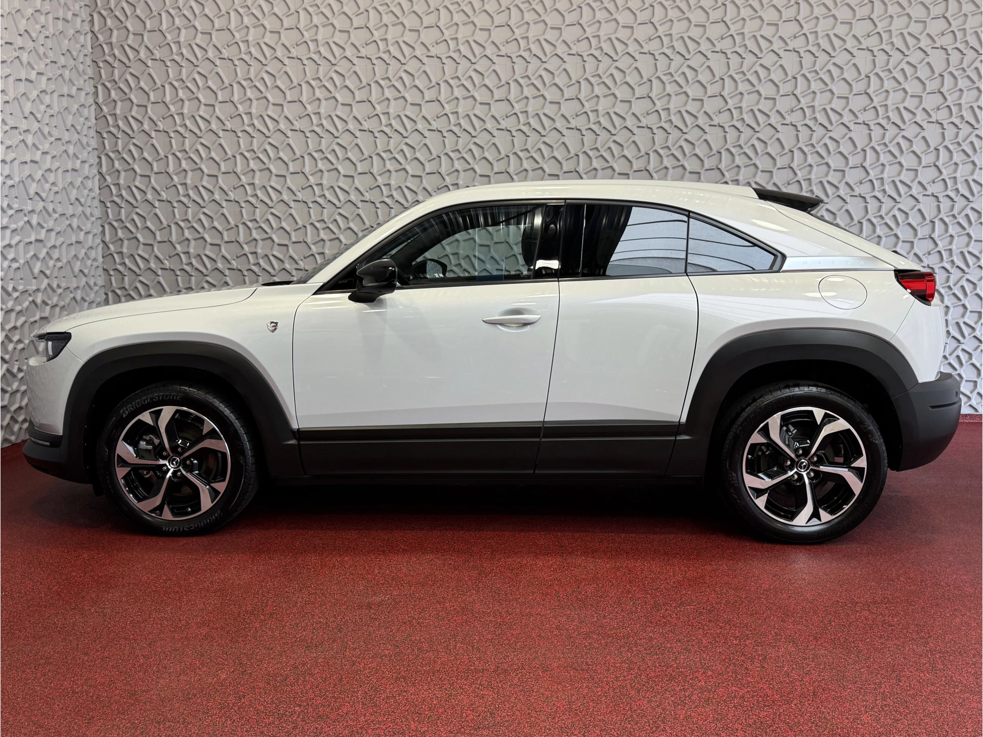 Hoofdafbeelding Mazda MX-30