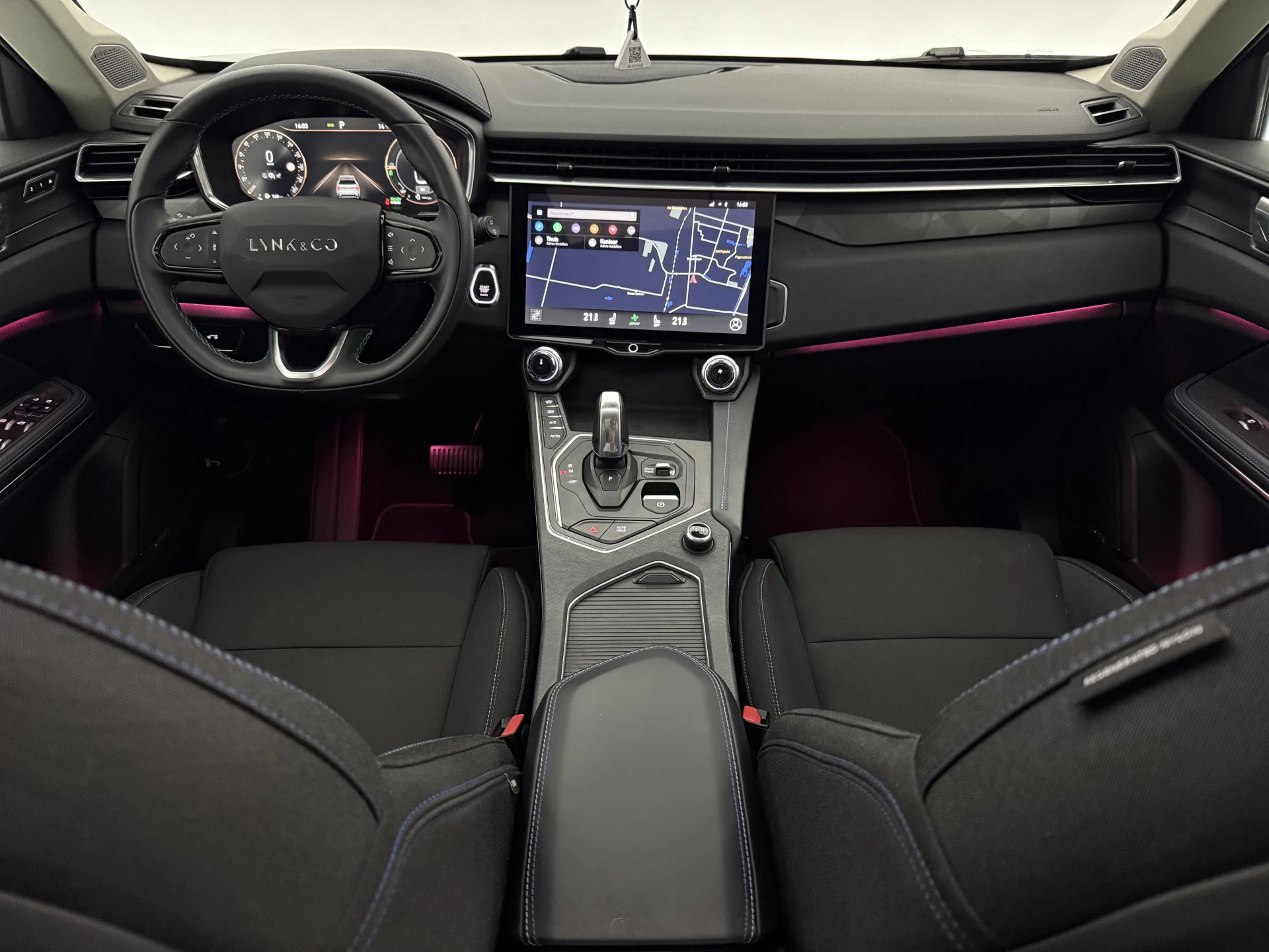 Hoofdafbeelding Lynk & Co 01