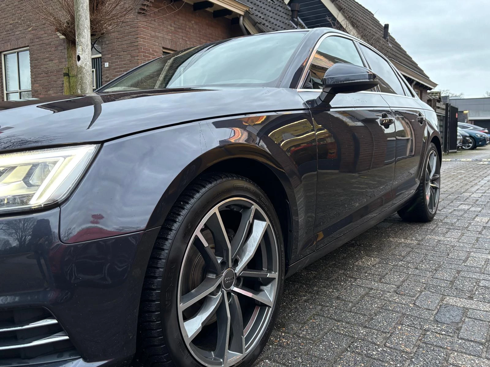 Hoofdafbeelding Audi A4