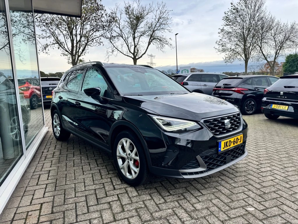 Hoofdafbeelding SEAT Arona