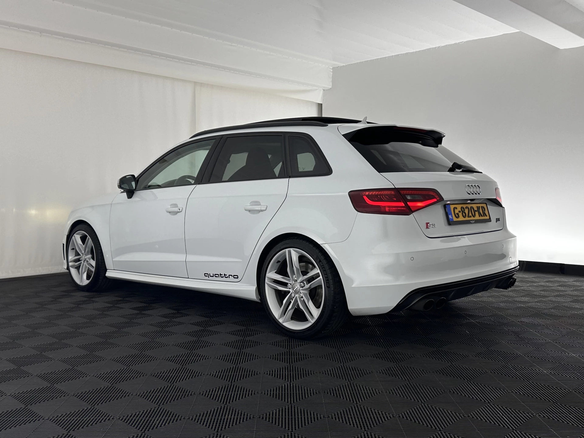 Hoofdafbeelding Audi S3