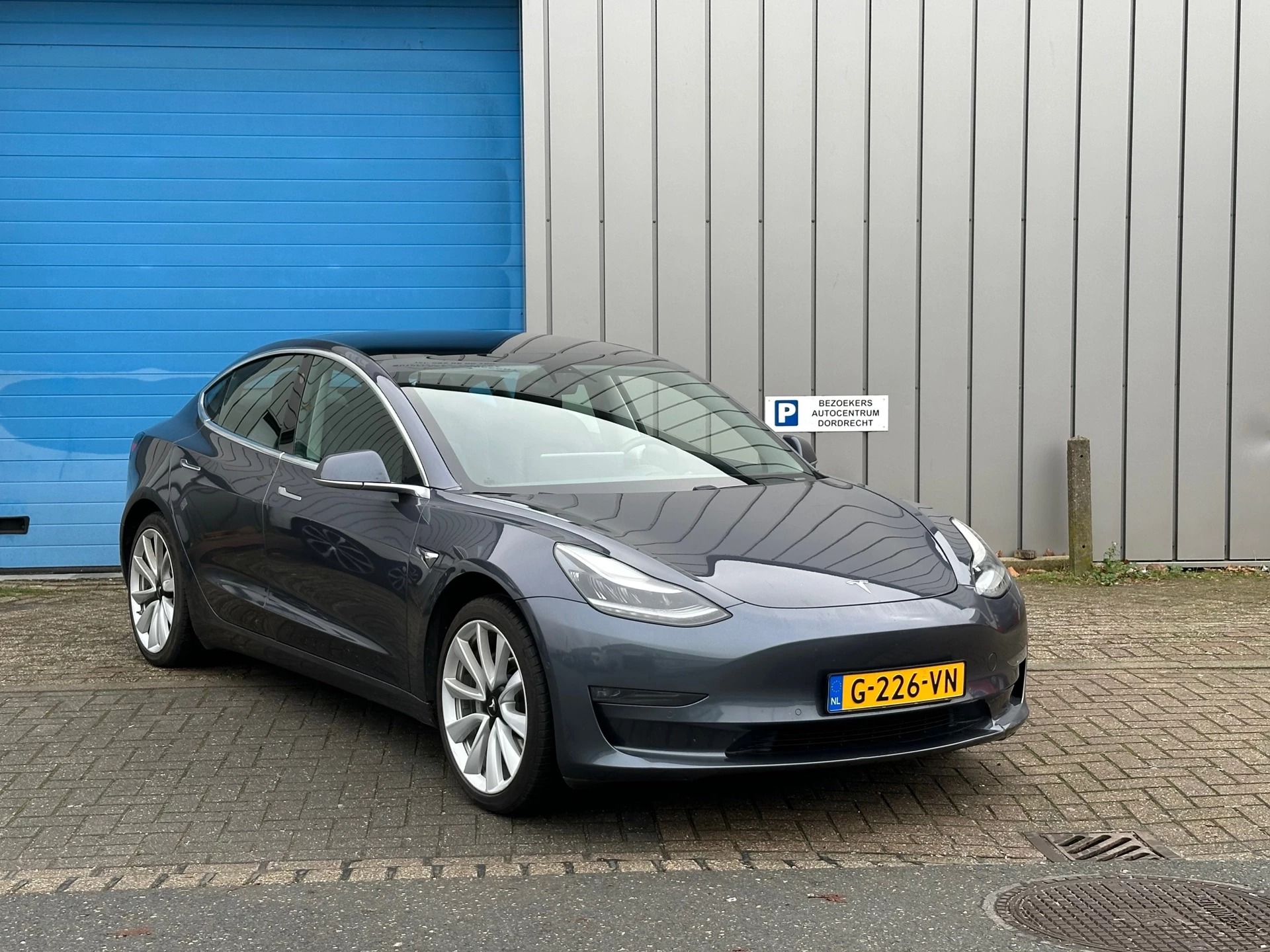 Hoofdafbeelding Tesla Model 3