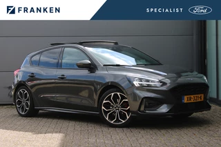 Ford Focus 1.5 EcoBoost ST Line Business | Panoramadak | Trekhaak | Winterpack | Navigatie | B&O | Camera