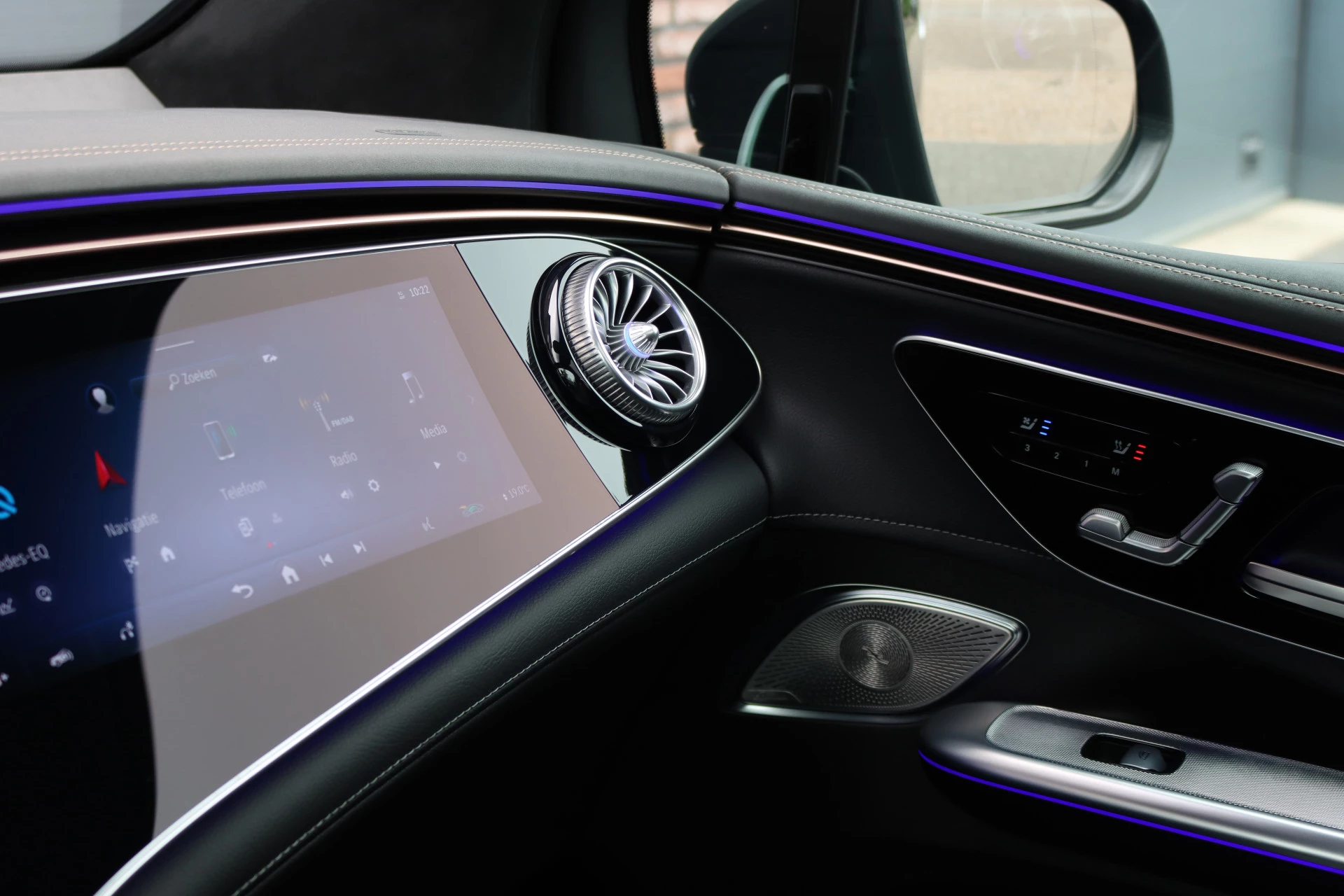 Hoofdafbeelding Mercedes-Benz EQE
