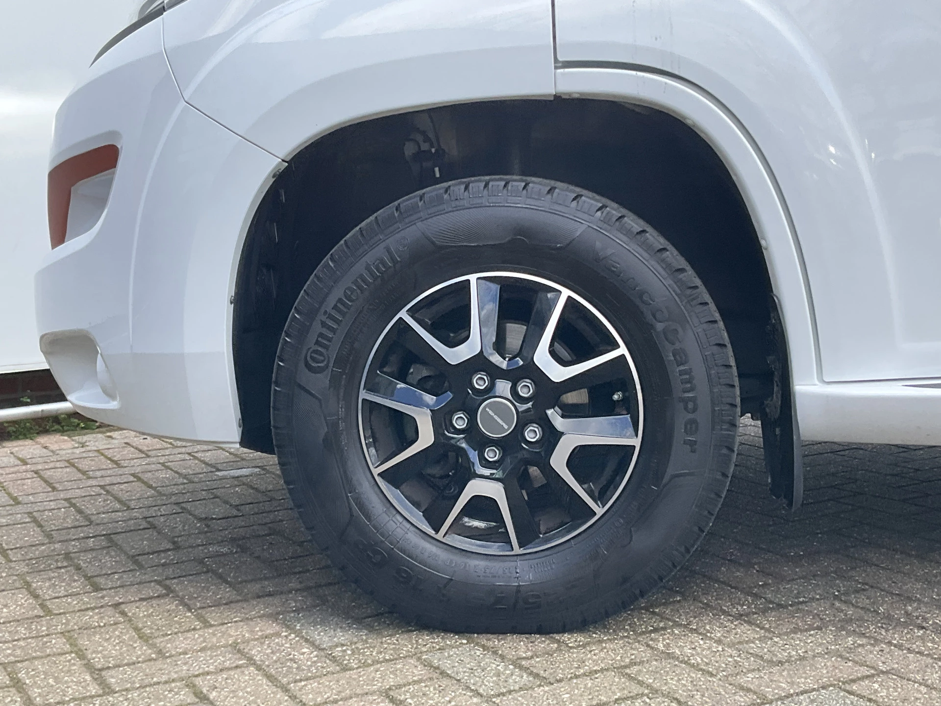 Hoofdafbeelding Weinsberg R57