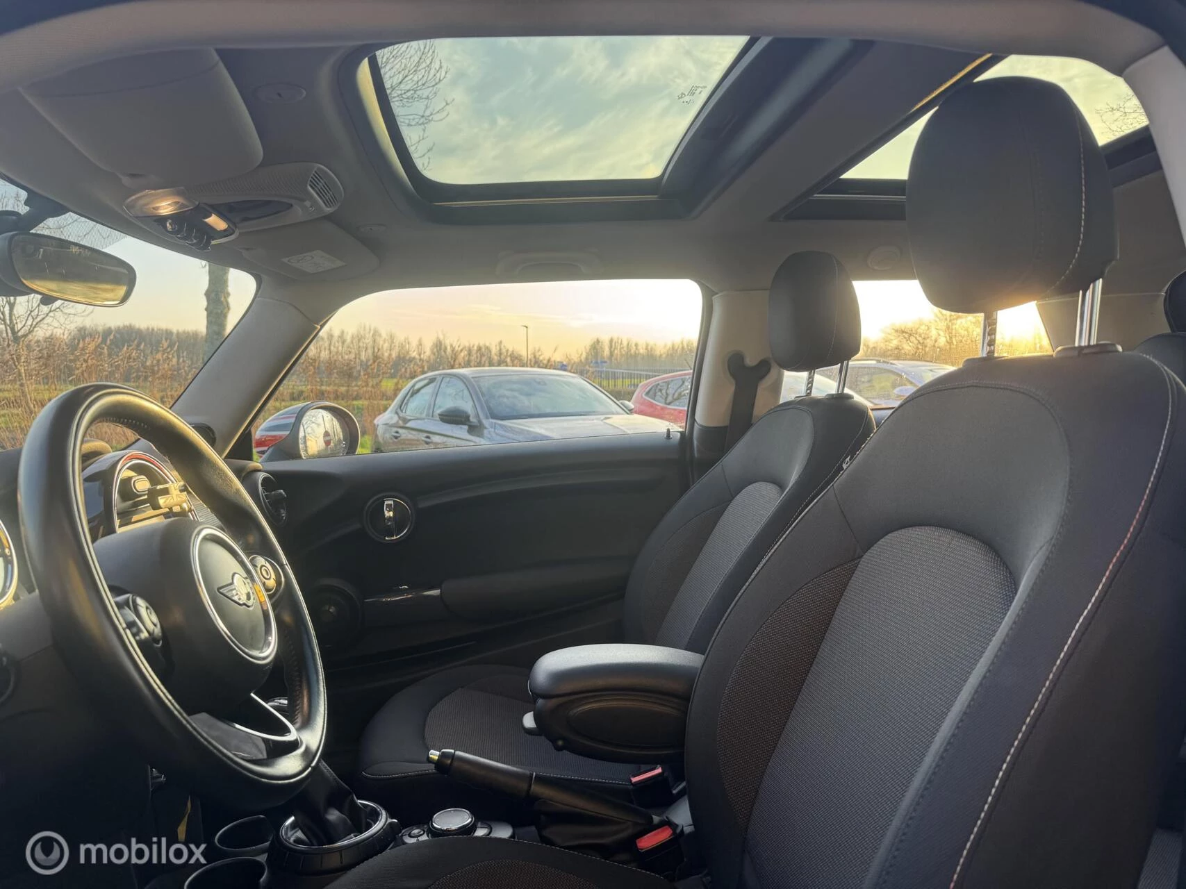 Hoofdafbeelding MINI Cooper