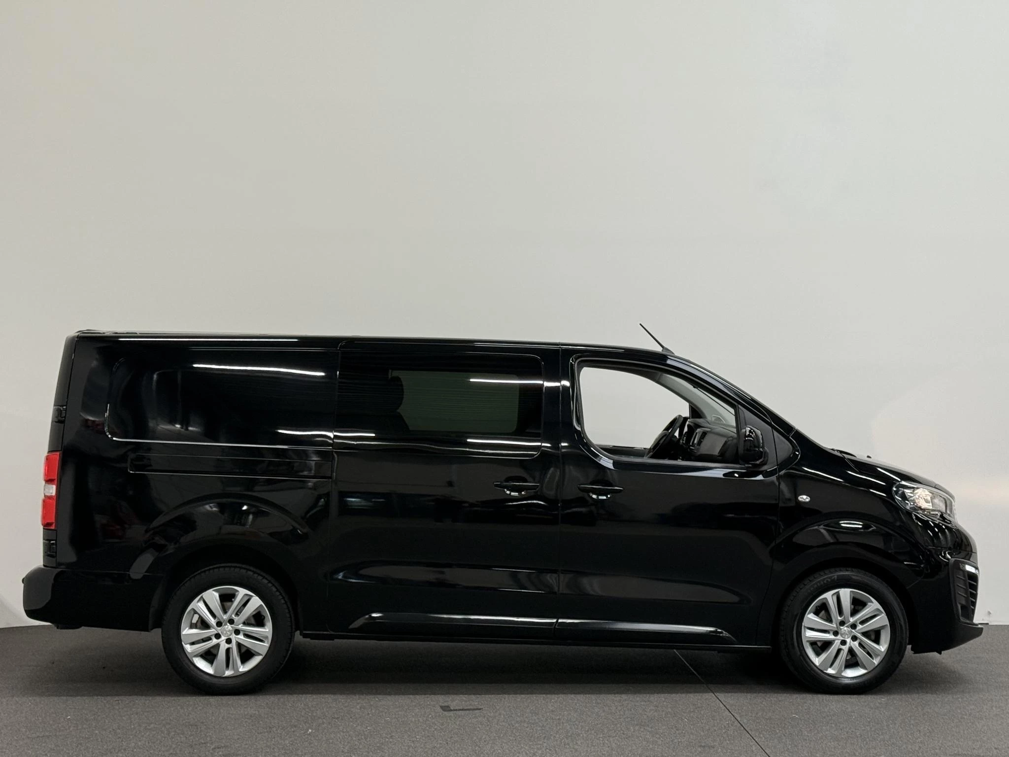 Hoofdafbeelding Peugeot Expert