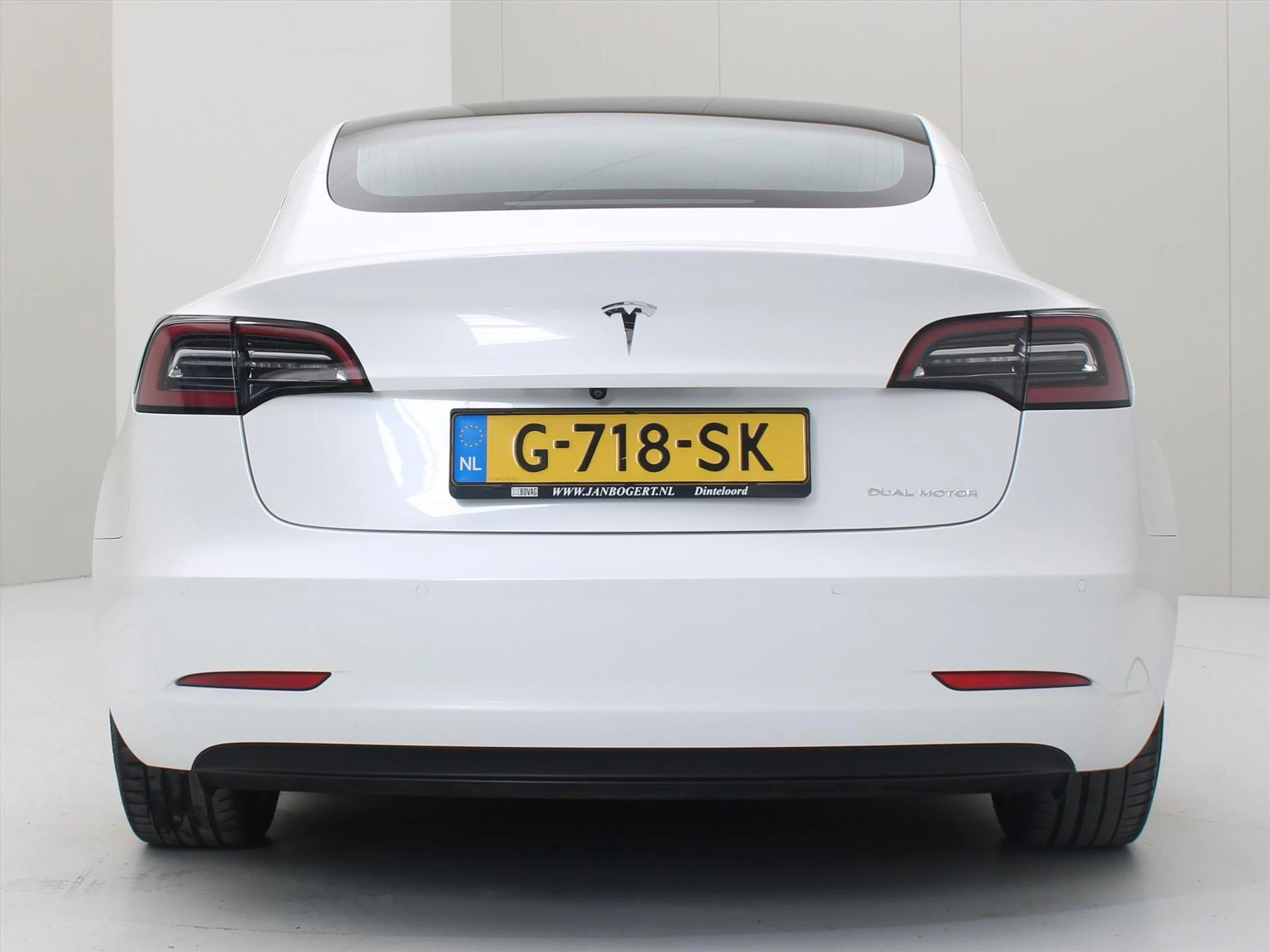 Hoofdafbeelding Tesla Model 3