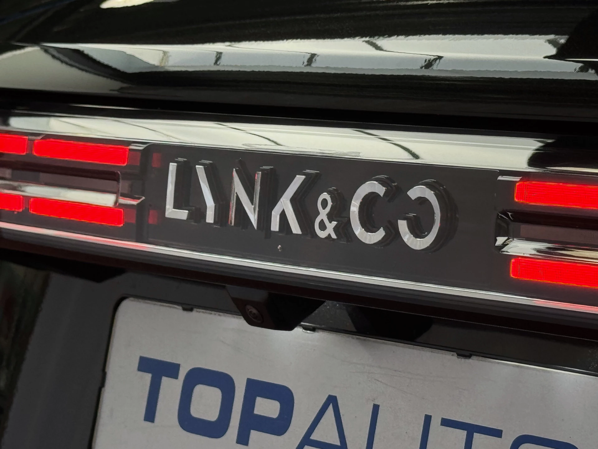 Hoofdafbeelding Lynk & Co 01