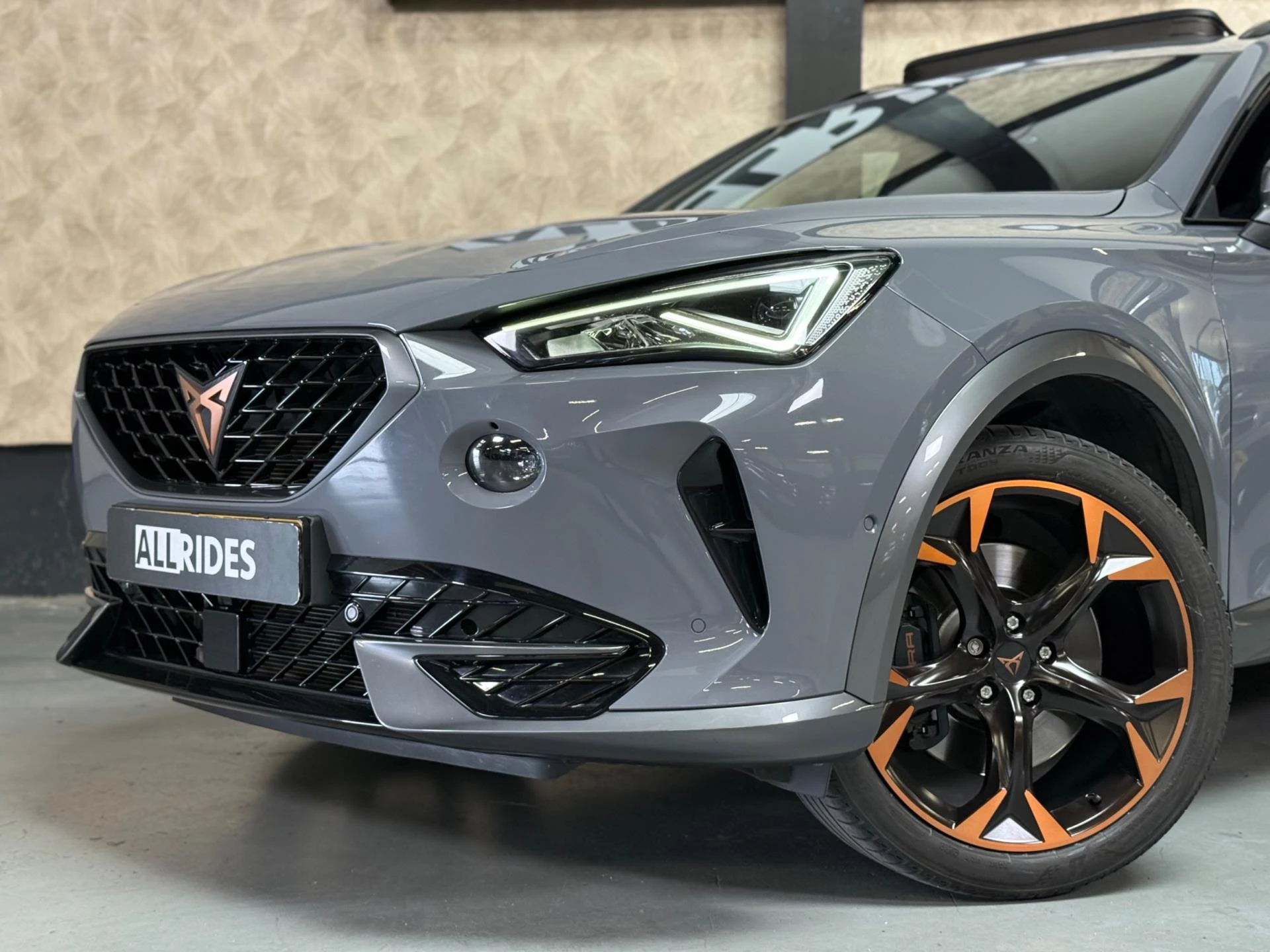 Hoofdafbeelding CUPRA Formentor