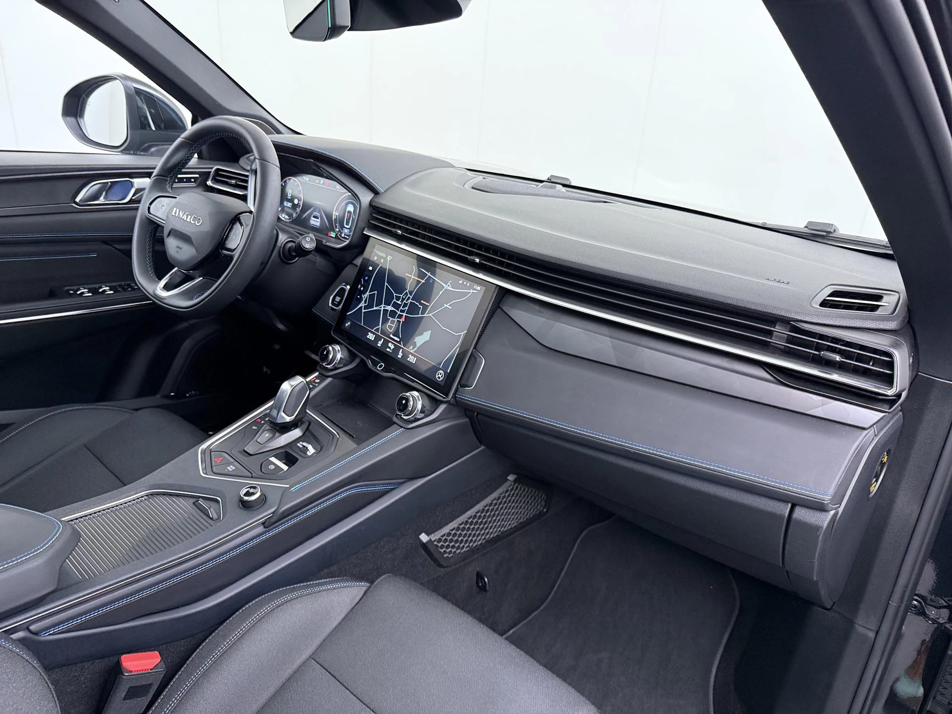 Hoofdafbeelding Lynk & Co 01