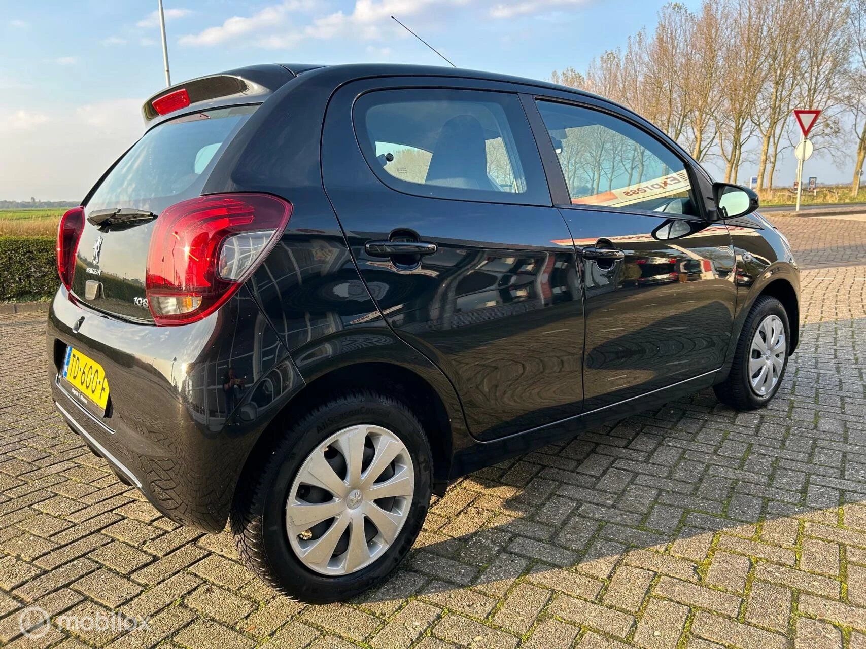 Hoofdafbeelding Peugeot 108