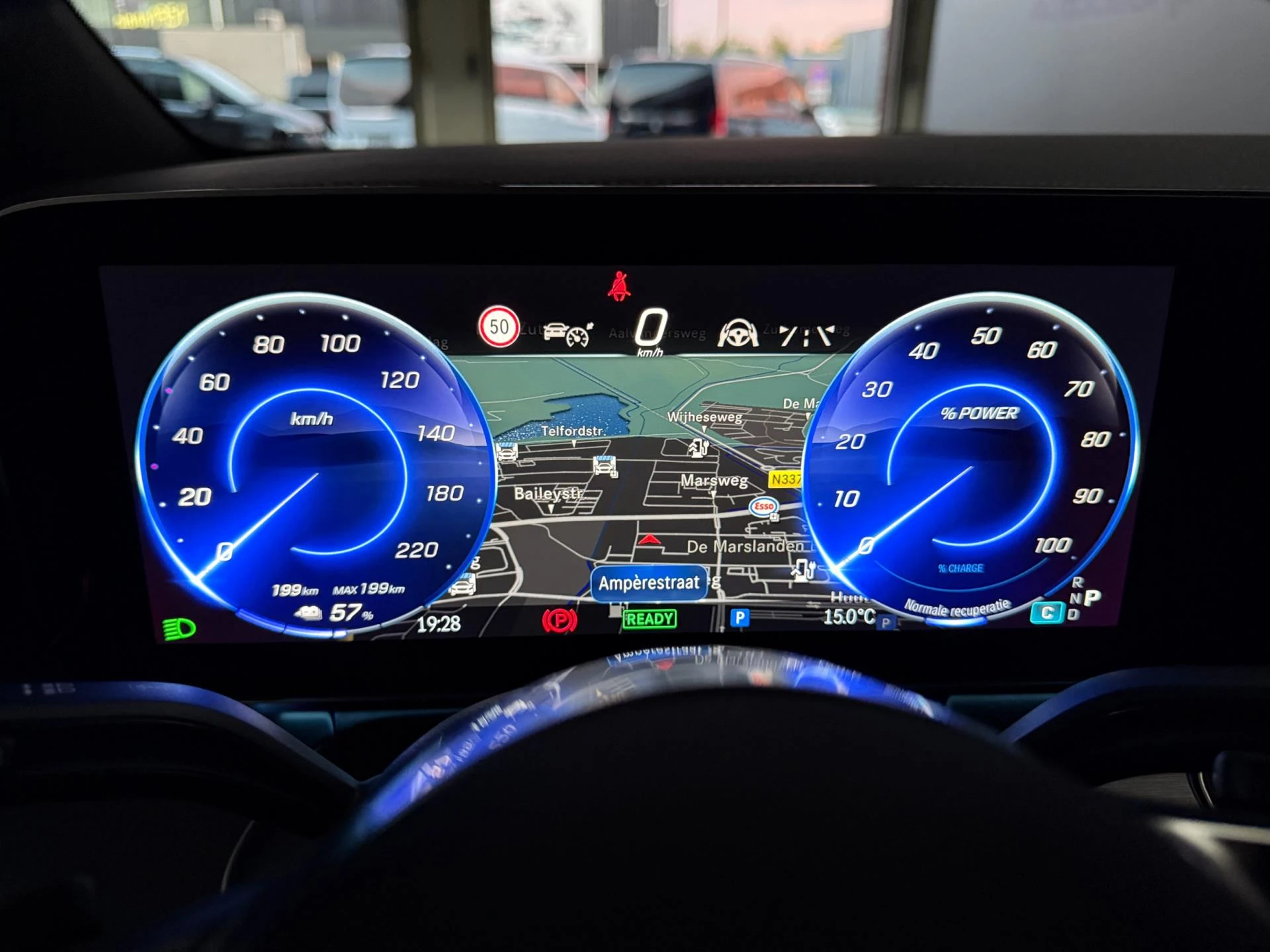 Hoofdafbeelding Mercedes-Benz EQV