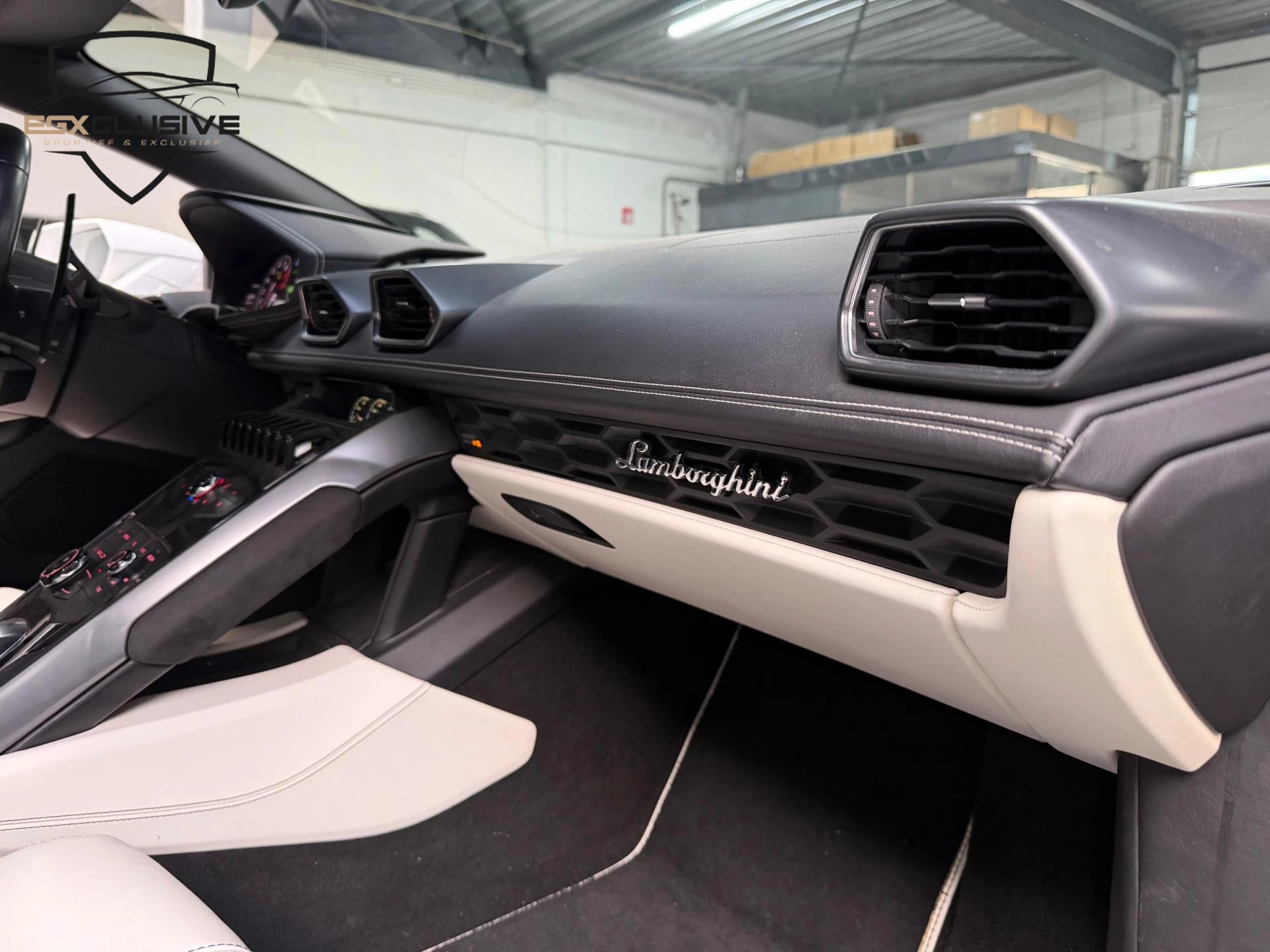 Hoofdafbeelding Lamborghini Huracán