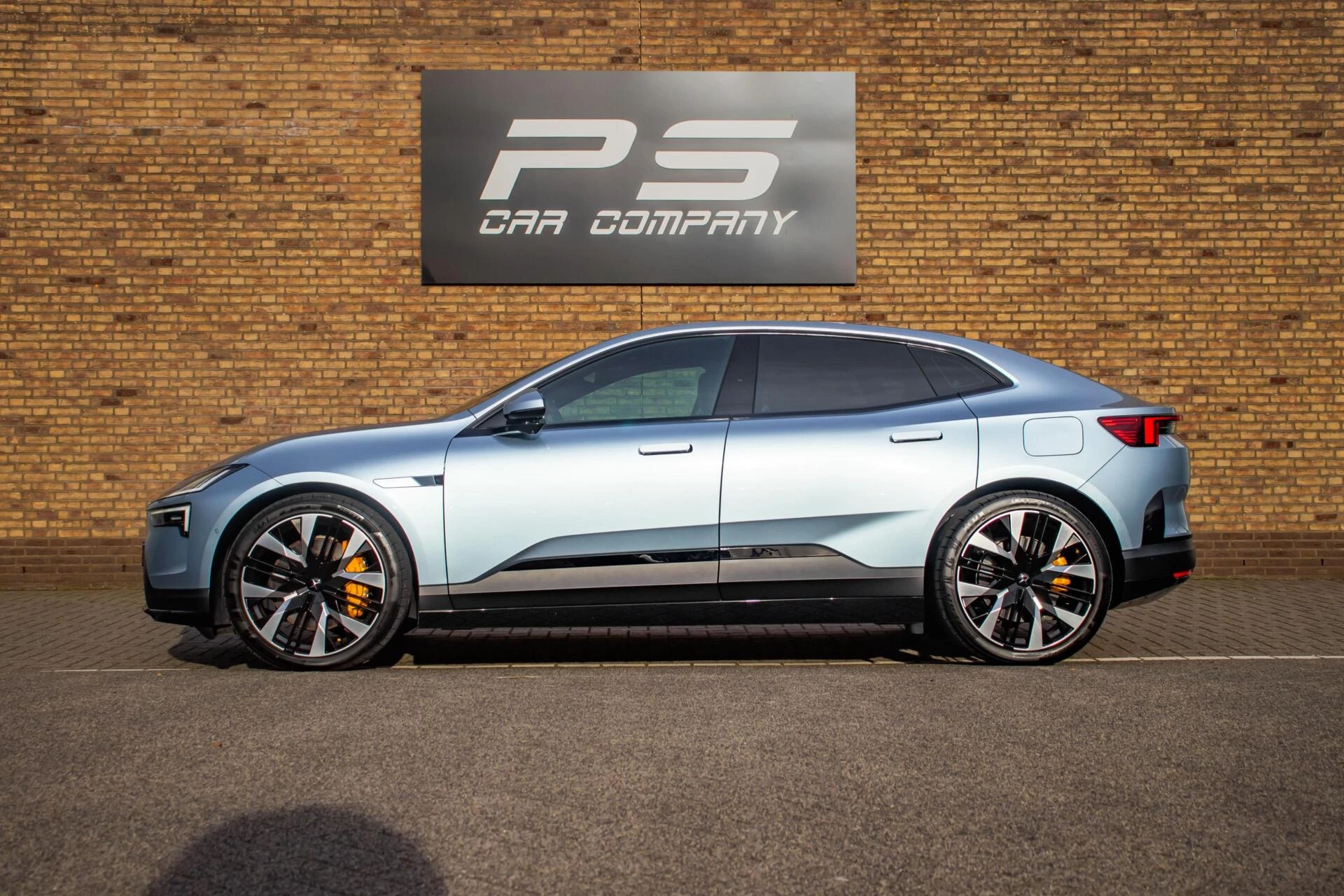 Hoofdafbeelding Polestar 4