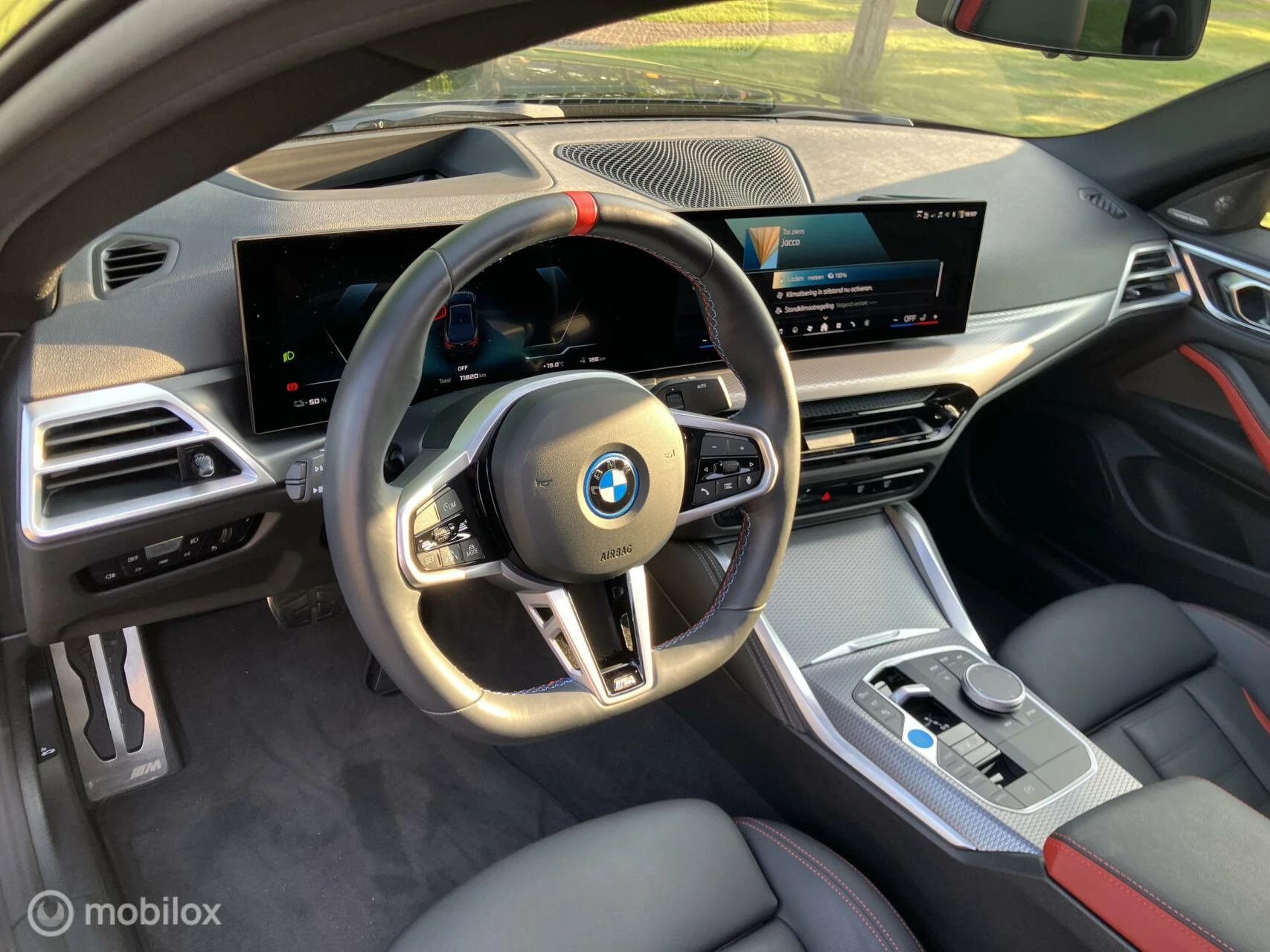 Hoofdafbeelding BMW i4