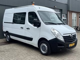 Opel Movano 2.3 CDTI L2H2 126pk Bpm vrij Airco Cruise controle Trekhaak 2500 kg Camera Parkeerhulp achter Euro 5 Bpm vrij 1e eigenaar Dealer onderhouden Ook ideaal voor ombouw naar camper !!