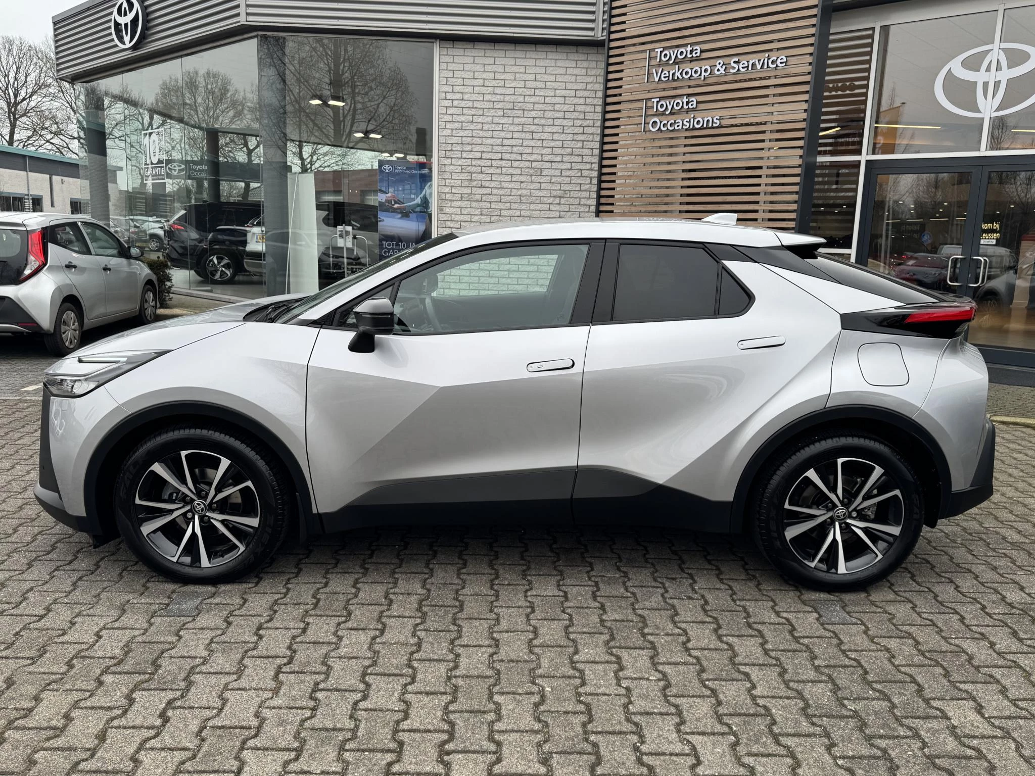 Hoofdafbeelding Toyota C-HR
