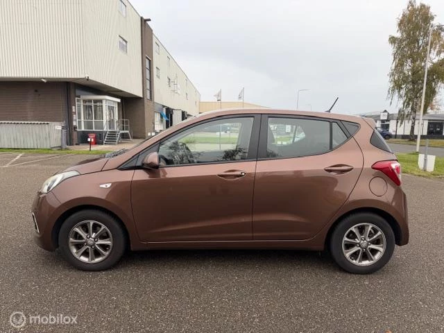 Hoofdafbeelding Hyundai i10