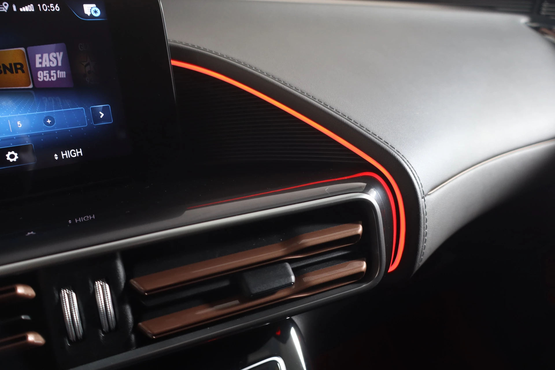 Hoofdafbeelding Mercedes-Benz EQC