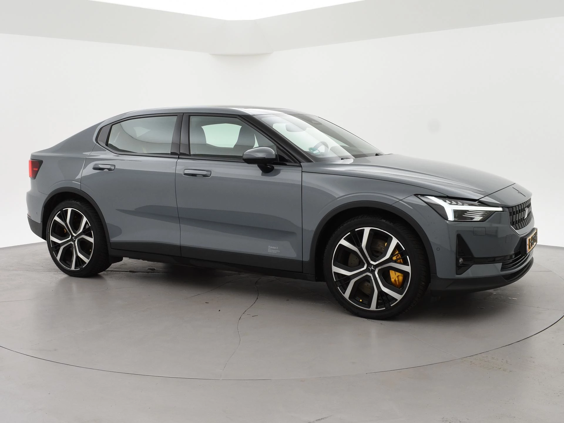 Hoofdafbeelding Polestar 2