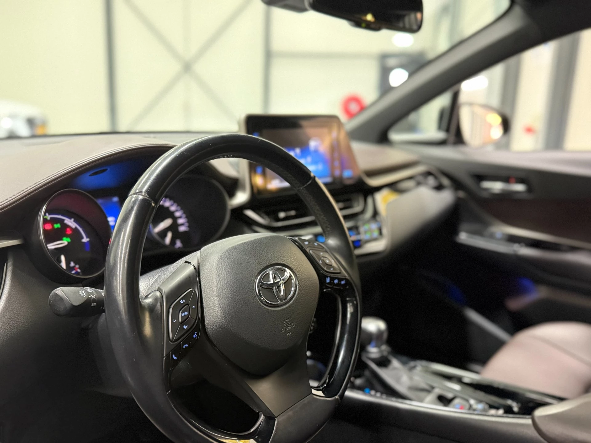 Hoofdafbeelding Toyota C-HR