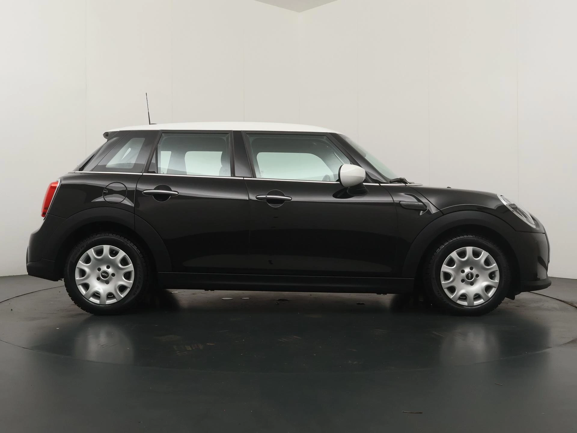 Hoofdafbeelding MINI 5-deurs